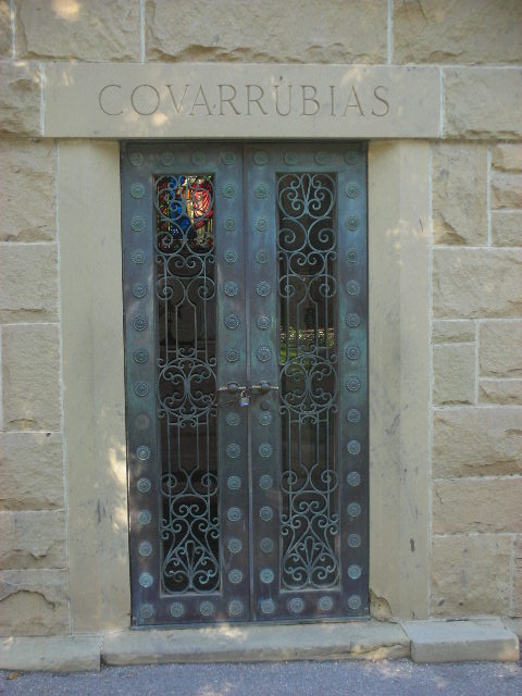 Covarrubias%20tomb.jpg
