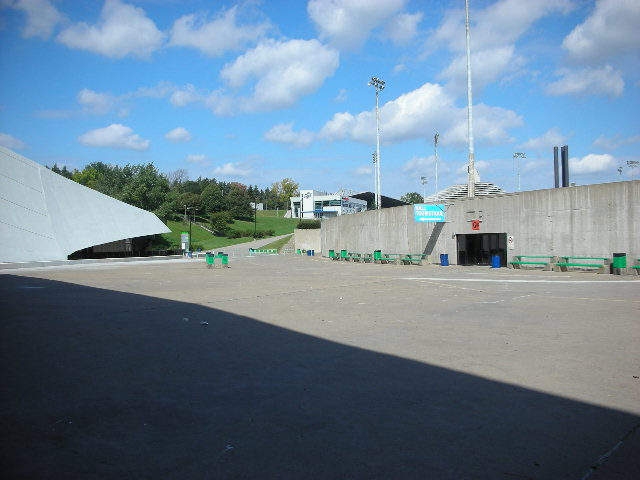 Olympic%20Park%20-%20grounds%20-%202.jpg