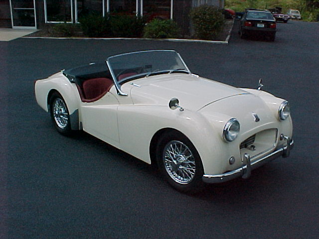 Triumph TR2.jpg